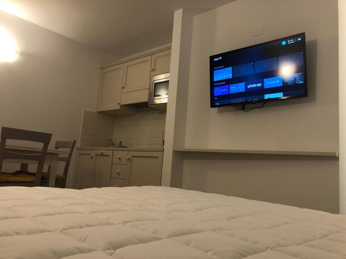 Hotel Italia ساتْشيلي المظهر الخارجي الصورة