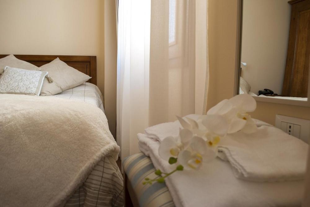 Hotel Italia ساتْشيلي المظهر الخارجي الصورة