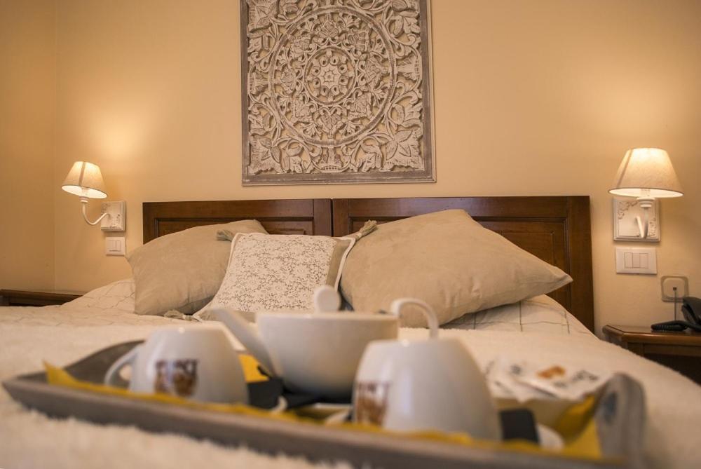 Hotel Italia ساتْشيلي المظهر الخارجي الصورة